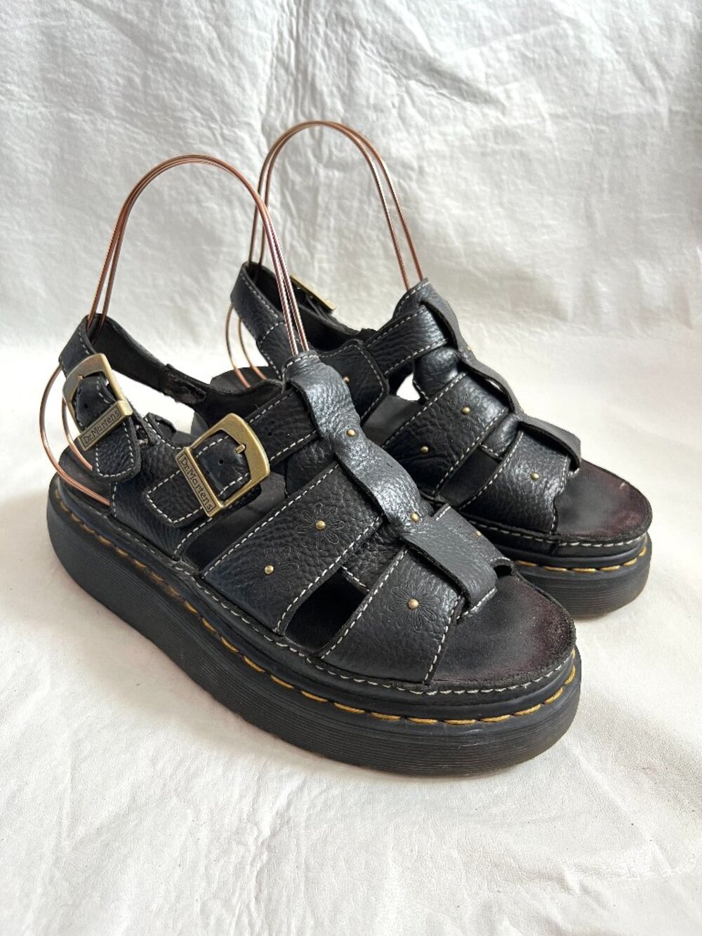 Dr Martens sandals Wrenlie fisherman womens 8 black leather chunky platform docs